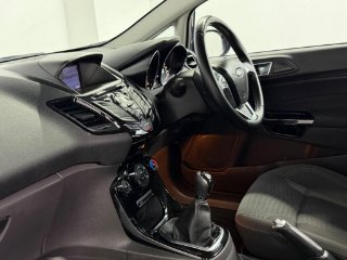 /photos/12354/107006a2-0775-435c-a4c9-86987b50a3b7_i320x240.jpg