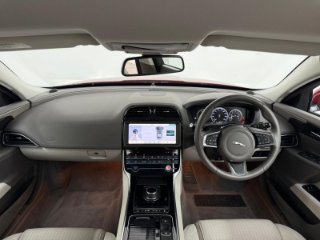 /photos/12354/407a2bcb-dd35-43c3-96b4-ae76ae6e9321_i320x240.jpg