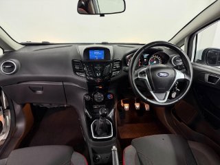 /photos/12354/83eca221-8863-4240-8fca-56b8d393e6ae_i320x240.jpg