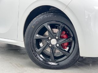/photos/12354/99fe34ff-19a6-4611-87ea-f15014ec565c_i320x240.jpg