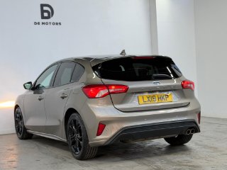 FORD FOCUS 1.0T ECOBOOST ST LINE EURO 6 S S 5DR 10,995 MONTHLY FROM... image 7
