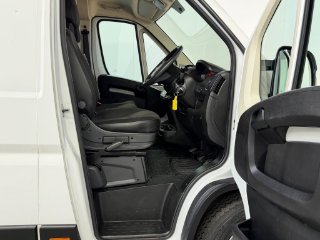 /photos/12354/f3631ce0-9166-46c5-b14a-fb0b3e6b6035_i320x240.jpg